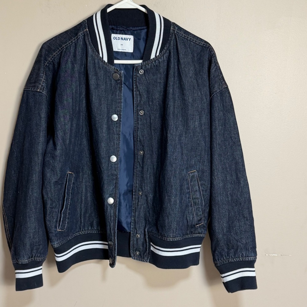 Old Navy Denim Bomber Jacket Medium Wash Varsity Striped XS 478104-00